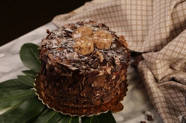 Masada lezzetli bir pasta var.