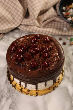 Masada lezzetli bir pasta var.