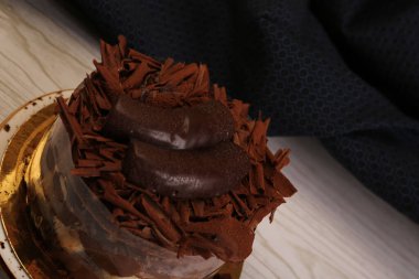 Masada lezzetli bir pasta var.