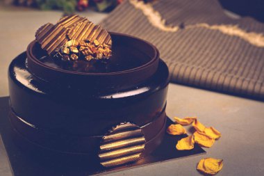 Masada lezzetli bir pasta var.