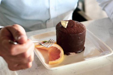 Masada lezzetli bir pasta var.