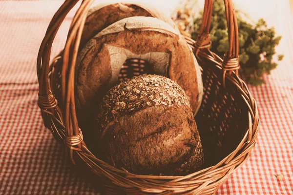 Lezzetli doğal estetik fırınlanmış ekmek