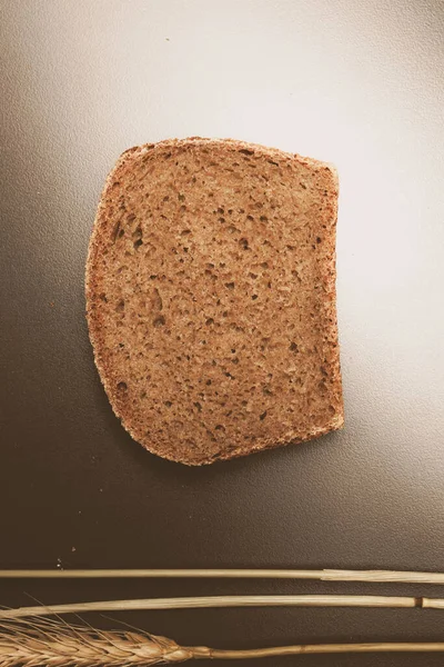 Lezzetli doğal estetik fırınlanmış ekmek