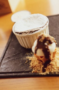 dondurma çikolatalı sufle