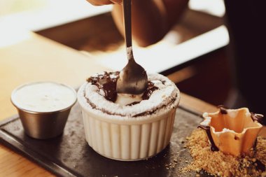 dondurma çikolatalı sufle