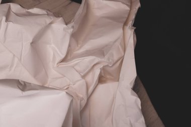 Beyaz buruşmuş kağıt arkaplan grunge doku arkaplanı