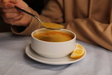 Lezzetli Çorba, Sebze Çorbası, Kase