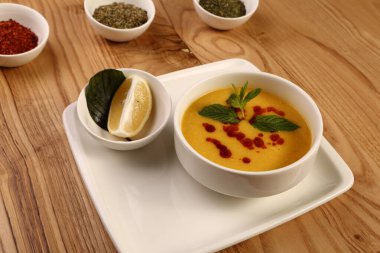 Lezzetli Çorba, Sebze Çorbası, Kase