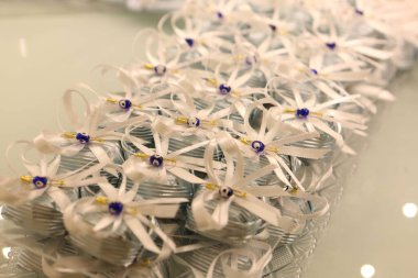 bir sürü değişik çikolatalı pralin