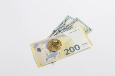 Multi Euro Dolar, farklı türde yeni nesil banknotlar, bitcoin