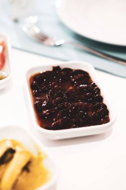 Geleneksel Türk ve Yunan yemek meze masası