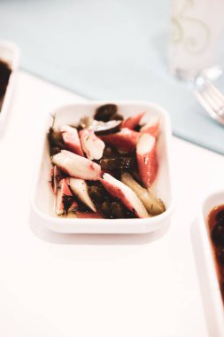 Geleneksel Türk ve Yunan yemek meze masası