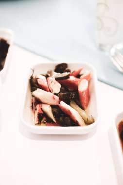 Geleneksel Türk ve Yunan yemek meze masası