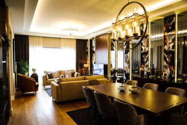 Modern oturma odasının içi.