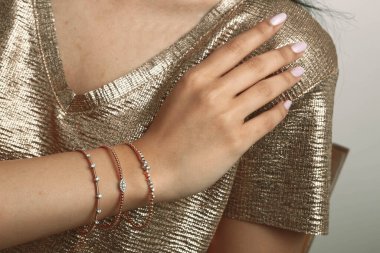 Elmas Mücevherler ve Moda Mücevherleri