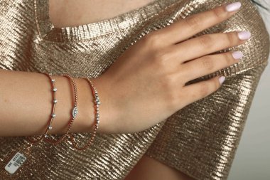 Elmas Mücevherler ve Moda Mücevherleri