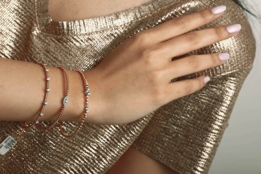 Elmas Mücevherler ve Moda Mücevherleri