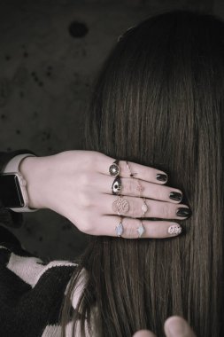 Elmas Mücevherler ve Moda Mücevherleri