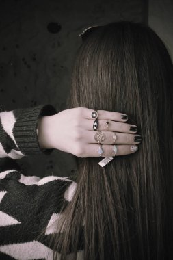 Elmas Mücevherler ve Moda Mücevherleri