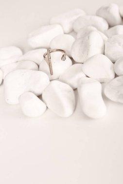 Elmas Mücevherler ve Moda Mücevherleri