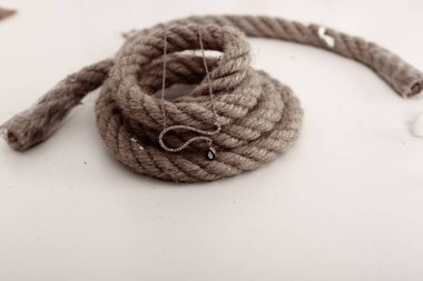 Elmas Mücevherler ve Moda Mücevherleri