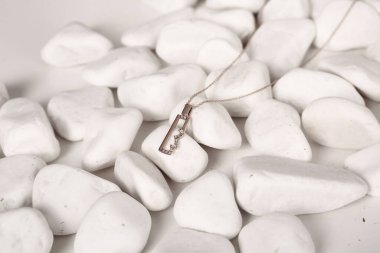 Elmas Mücevherler ve Moda Mücevherleri