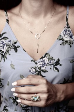 Elmas Mücevherler ve Moda Mücevherleri
