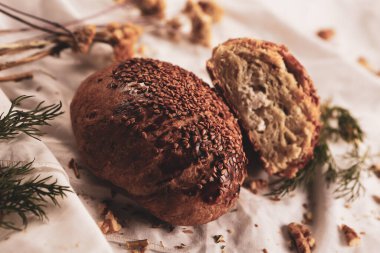 Lezzetli doğal estetik fırınlanmış ekmek