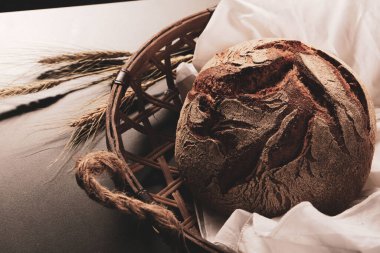 Lezzetli doğal estetik fırınlanmış ekmek