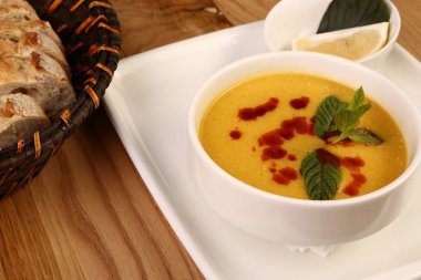 Lezzetli Çorba, Sebze Çorbası, Kase