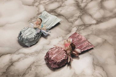 bir sürü değişik çikolatalı pralin