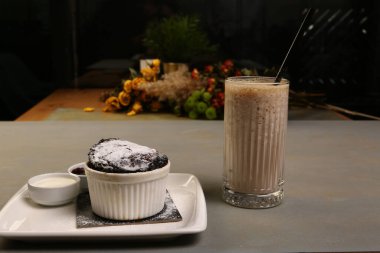 dondurma çikolatalı sufle