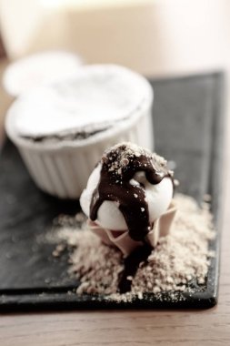 dondurma çikolatalı sufle