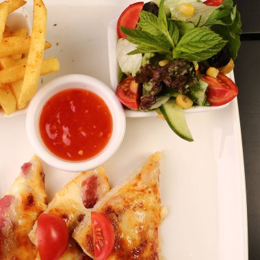 zengin ve leziz Türk Kahvaltı