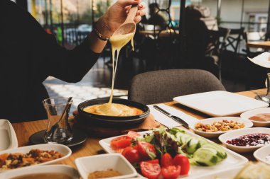 zengin ve leziz Türk Kahvaltı