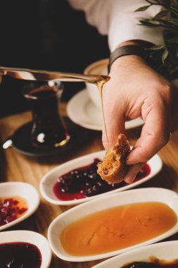 zengin ve leziz Türk Kahvaltı