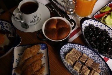 zengin ve leziz Türk Kahvaltı