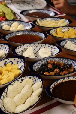 zengin ve leziz Türk Kahvaltı