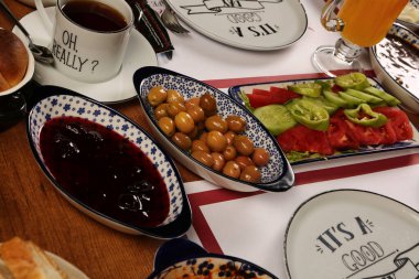 zengin ve leziz Türk Kahvaltı