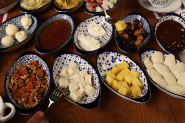 zengin ve leziz Türk Kahvaltı