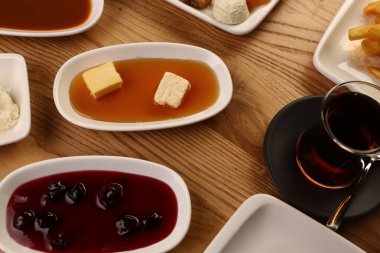 zengin ve leziz Türk Kahvaltı