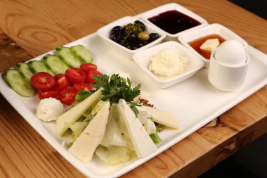 zengin ve leziz Türk Kahvaltı