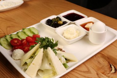 zengin ve leziz Türk Kahvaltı