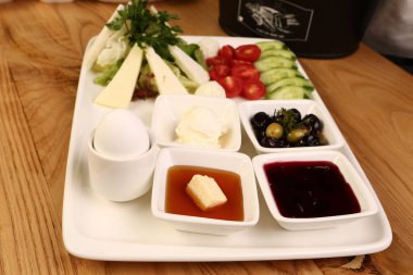 zengin ve leziz Türk Kahvaltı