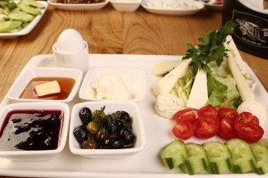 zengin ve leziz Türk Kahvaltı