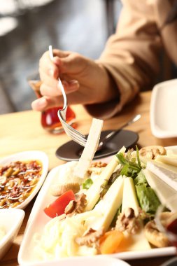 zengin ve leziz Türk Kahvaltı