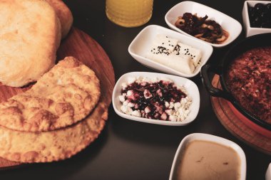 zengin ve leziz Türk Kahvaltı