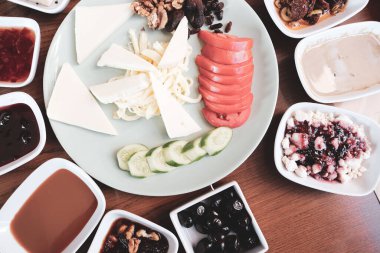 zengin ve leziz Türk Kahvaltı