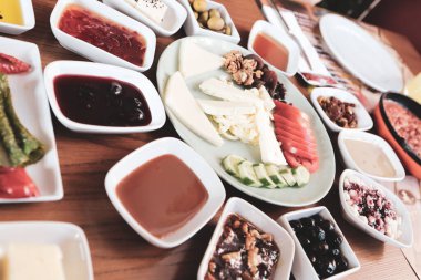 zengin ve leziz Türk Kahvaltı