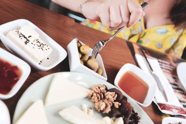 zengin ve leziz Türk Kahvaltı